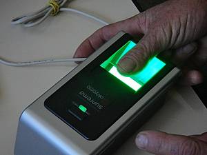 Colheita de digital na biometria